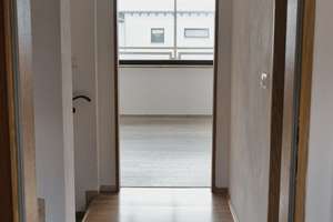 Gepflegtes 4-Zimmer Haus in Laaber (93164) – Die vollständige Adresse der Immobilie erhältst du vom Anbieter., 93164 Laaber – Vorschaubild 12