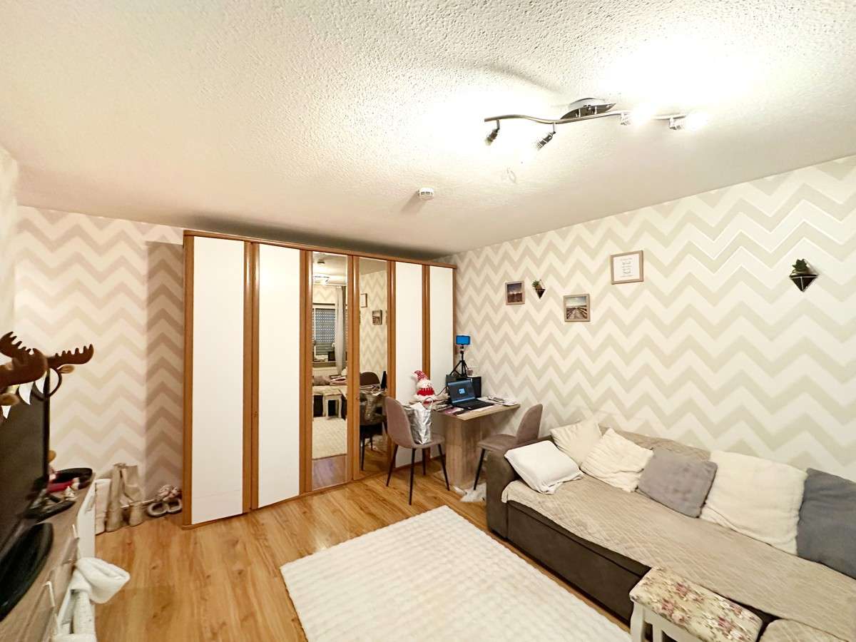 Immobilie in Bretten - Smarte Geldanlage: Gepflegtes 1-Zimmer-Apartment mit zuverlässiger Mieterin! - Bild 3