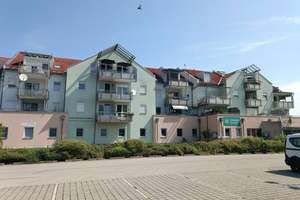Vermietete 2-Zimmer-Wohnung mit 2 Balkonen & Tiefgarage in zentraler Lage in Freilassing – 83395 Freilassing – Vorschaubild 2