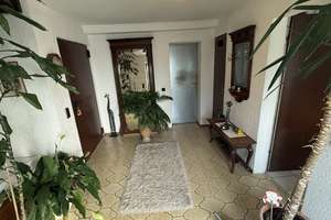 Wohnen im Grünen: Mehrgenerationenhaus mit drei Wohneinheiten und Garten in Neufahrn-Fürholzen – Bergfeldstraße 11, 85376 Neufahrn bei Freising – Vorschaubild 7