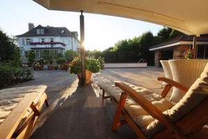 Eine beeindruckende Villa für Generationen  – Die vollständige Adresse der Immobilie erhältst du vom Anbieter., 72762 Reutlingen-Mitte, Reutlingen – Vorschaubild 4