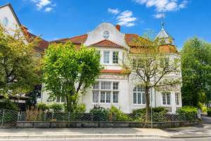 Historische Stadtvilla! Repräsentatives Wohnen, Arbeiten und Investieren vereint. Gelegenheit: Denkm