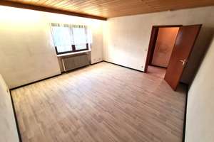 FREISTEHENDES FAMILIENHAUS IN SACKGASSENLAGE MIT 4 SCHLAFZIMMERN, 2 BÄDERN UND GARAGE – Die vollständige Adresse der Immobilie erhältst du vom Anbieter., 75196 Remchingen – Vorschaubild 11