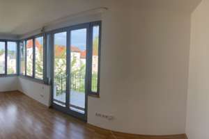 3-Zimmer-Wohnung mit Balkon und Außenstellplatz in Dresden-Kleinzschachwitz – Kurhausstraße 30a, 1259 Kleinzschachwitz, Dresden – Vorschaubild 4