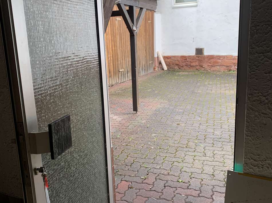 Eingang Erdgeschoss Bild 2