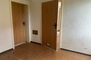 ERFURT HOCHHEIM- SANIERUNGSTRAUM IN ABSOLUTER TOPLAGE – Die vollständige Adresse der Immobilie erhältst du vom Anbieter., 99094 Hochheim, Erfurt – Vorschaubild 2