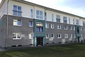 2-Zimmer-Wohnung im EG mit Tageslichtbad und Garten