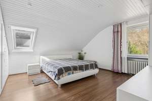 Großzügiges Einfamilienhaus mit großem Grundstück in bester Lage von Hamburg-Jenfeld – Die vollständige Adresse der Immobilie erhältst du vom Anbieter., 22043 Jenfeld, Hamburg – Vorschaubild 15