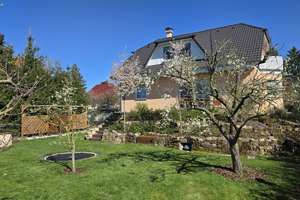 Einfamilienhaus im grünen Leipziger Südwesten -bezugs-/ provisionsfrei- – Die vollständige Adresse der Immobilie erhältst du vom Anbieter., 4249 Knautkleeberg-Knauthain, Leipzig – Vorschaubild 2