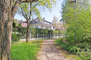 Repräsentative Villa an der Nahe mit Blick auf die Ebernburg – Die vollständige Adresse der Immobilie erhältst du vom Anbieter., 55583 Bad Münster am Stein-Ebernburg – Vorschaubild 2