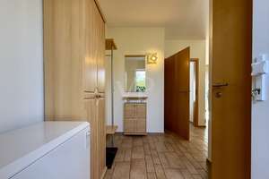 Exklusive Villa mit luxuriöser Maisonette-Wohnung & 2 Ferienwohnungen & vermieteter Gewerbeeinheit – Die vollständige Adresse der Immobilie erhältst du vom Anbieter., 17192 Waren (Müritz) – Vorschaubild 26