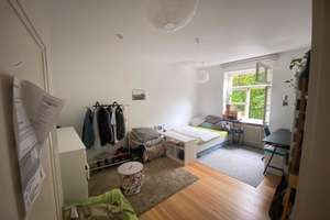 Schöne 3 ZKB Altbau - Wohnung in der Südstadt nahe HBF mit ca. 87qm, € 1.095,- +NK/HZ – Die vollständige Adresse der Immobilie erhältst du vom Anbieter., 76137 Südstadt, Karlsruhe – Vorschaubild 7