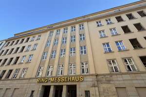 "Eleganz & Raumgefühl – 4 Zimmer im historischen Ringmessehaus mit Stellplatz"