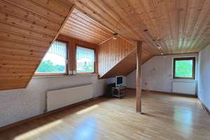 Viel Platz für Ihre Wohnideen: Einfamilienhaus auf idyllischen Grundstück – Die vollständige Adresse der Immobilie erhältst du vom Anbieter., 93164 Laaber – Vorschaubild 4