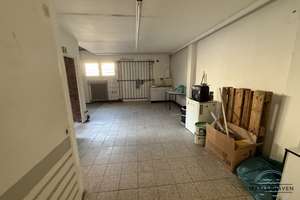 Wohn- und Geschäftshaus mit solider Substanz und attraktiver Renditeperspektive – Die vollständige Adresse der Immobilie erhältst du vom Anbieter., 26382 Innenstadt, Wilhelmshaven – Vorschaubild 37