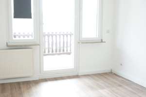 Ruhige Wohnung im Stadtkern von Krefeld – Die vollständige Adresse der Immobilie erhältst du vom Anbieter., 47798 Stadtmitte, Krefeld – Vorschaubild 3