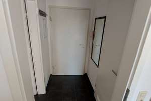 Stilvoll Möblierte: 2-Zimmer-Wohnung in Wiesbaden-Nordenstadt – Eichendorff weg 7, 65205 Nordenstadt, Wiesbaden – Vorschaubild 3