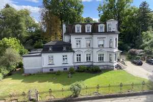 Wohnen in der Villa:2-Zimmer-Wohnung in Solingen-Wald