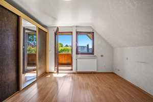 Doppelhaushälfte mit Garage, Vollkeller und ausgebautem Spitzboden – Pinneberg (Kreis) – Vorschaubild 8
