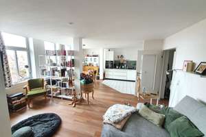 Einbauküche und Tageslichtbad - Extravagante, geräumige 2-Zi.-Maisonette über den Dächern Erfurts!
