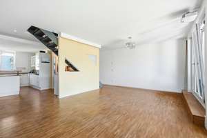 Lichtdurchflutete DG-Maisonette mit Terrasse, Balkon und TG-Platz in ruhiger Lage – Die vollständige Adresse der Immobilie erhältst du vom Anbieter., 13156 Niederschönhausen, Berlin – Vorschaubild 8
