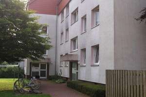 Frisch renovierte 3-Zimmer-Wohnung mit Balkon!