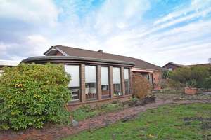 Ebenerdiges Einfamilienhaus mit Doppelgarage auf Hintergrundstück in Oldenburg-Krusenbusch – Die vollständige Adresse der Immobilie erhältst du vom Anbieter., 26135 Krusenbusch, Oldenburg (Oldenburg) – Vorschaubild 3