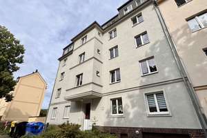 FAMILIEN HERZLICH WILLKOMMEN - 5 Zimmer und ein herrlicher Garten