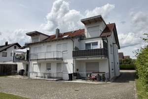 Dachgeschoßwohnung mit Südbalkon in kleiner Wohneinheit von Erbach-Ersingen – Die vollständige Adresse der Immobilie erhältst du vom Anbieter., 89155 Erbach – Vorschaubild 3