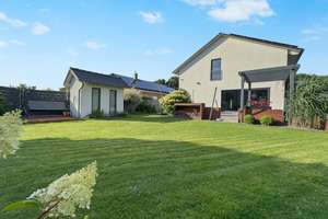 Modernes Familienhaus mit Garten, PV-Anlage und viel Platz zum Wohlfühlen – Die vollständige Adresse der Immobilie erhältst du vom Anbieter., 24797 Breiholz – Vorschaubild 6