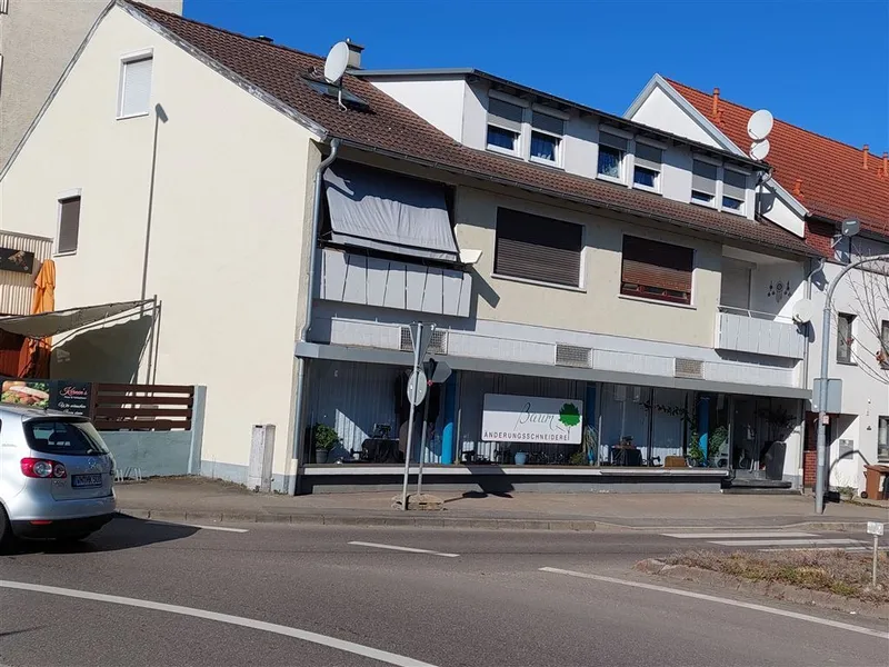 Multi-family Wohn- und Geschäftshaus – Rommelshausen – EG Ladenbüro + Obergeschoss Wohnungen - 2