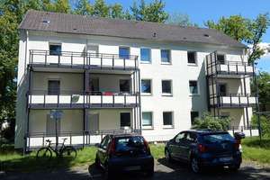 Schöne 2Zi.-EG Wohnung mit Dusche und Balkon, bezugsfertig neu renoviert! – Jacob-Mayer-Str. 6, 44793 Kruppwerke, Bochum – Vorschaubild 1
