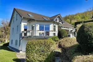 Attraktives Architektenhaus mit großzügigem Grundstück in bester Lage von Siegen-Seelbach – Die vollständige Adresse der Immobilie erhältst du vom Anbieter., 57072 Seelbach, Siegen – Vorschaubild 4