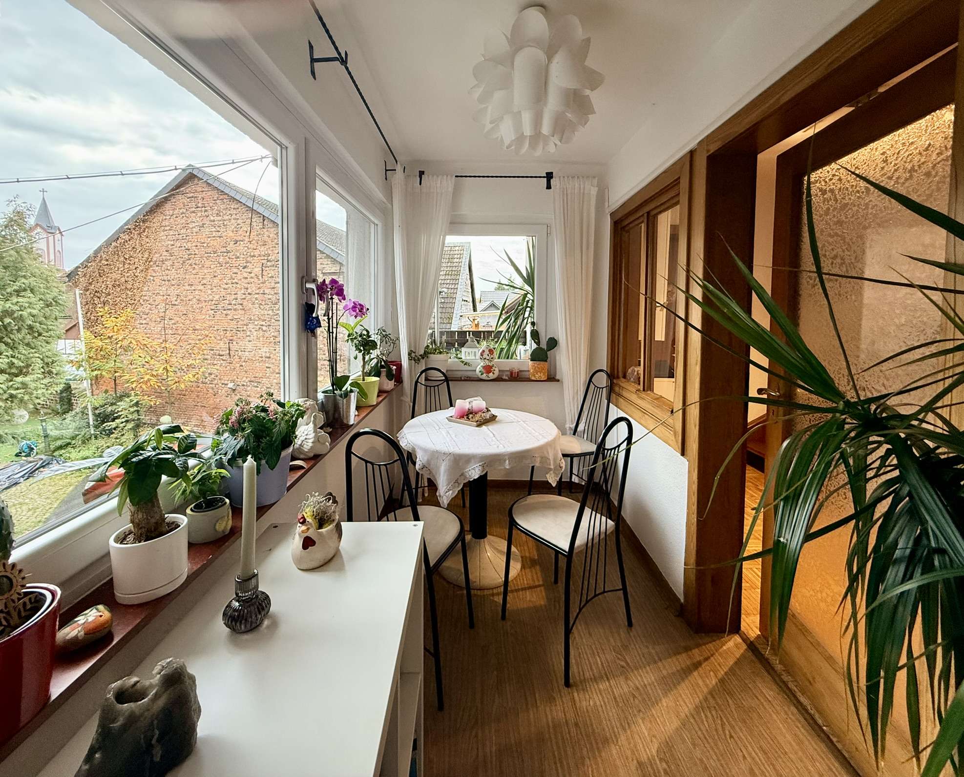 Immobilie in Usingen - Viel Platz für Ihre Ideen: Einfamilienhaus mit unzähligen Nutzungsmöglichkeiten - Bild 12