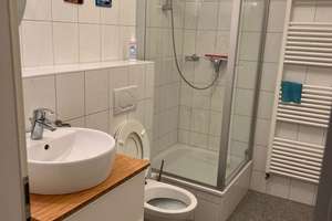 Großzügige möblierte 5-Zimmer-Wohnung mit Garten in Düsseldorf-Kaiserswerth – Egbertstraße 6, 40489 Kaiserswerth, Düsseldorf – Vorschaubild 12