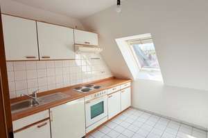 Gemütliche und helle 1-Zimmer-Wohnung mit Balkon und TG-Stellplatz in HN-Böckingen – Ludwigsburger Str. 95, 74080 Böckingen, Heilbronn – Vorschaubild 2