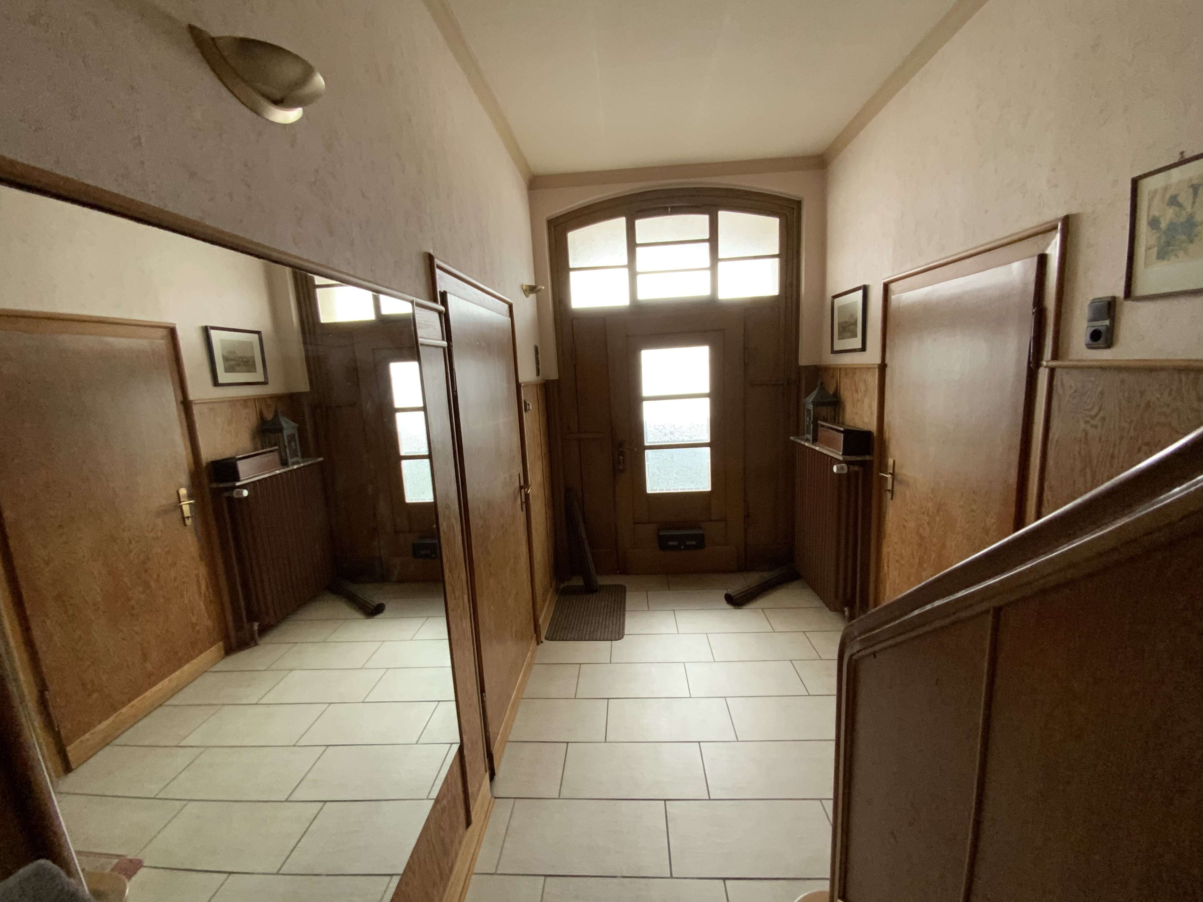 Großes Grundstück, ganz viel Wohnraum und alles mitten in der Stadt, Lippe Kreis – Bild 3