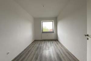 Gemütliche 3-Zimmer-Etagenwohnung in Leer – 63,25 m² auf der 1. Etage links – Tjackleger Fährweg 15, 26789 Leer (Ostfriesland) – Vorschaubild 13