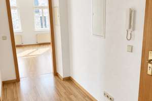Charmante 2-Zimmer-Wohnung mit Tageslichtbad und Aufzug – 4229 Plagwitz, Leipzig – Vorschaubild 3