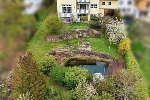 Exklusives Familienanwesen mit Einliegerwohnungen, Naturteich und außergewöhnlichem Raumkonzept – Die vollständige Adresse der Immobilie erhältst du vom Anbieter., 97708 Bad Bocklet – Vorschaubild 3