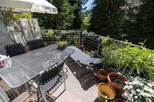 Wohlfühlen auf allen Ebenen – modernes Zweifamilienhaus mit Garten und flexibler Nutzung – Schwarzwald-Baar-Kreis – Vorschaubild 23