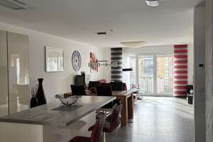 Privatverkauf, kein Makler. Schöne 4-Zimmer-Wohnung in der Fürther Südstadt – Waldstraße 46, 90763 Südstadt Industriegebiet, Fürth – Vorschaubild 1