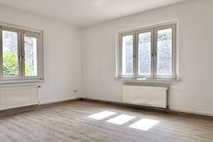Helle, kleine 3,5 bis 4-Zimmer-Whg. mit Stellplätzen – Jahnring 39, 39104 Buckau, Magdeburg – Vorschaubild 8