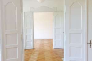 Sanierte, herrschaftliche Jugendstil-Altbauwohnung mit luxuriöser Ausstattung in Toplage Schwabing – Die vollständige Adresse der Immobilie erhältst du vom Anbieter., 80796 Neuschwabing, München – Vorschaubild 3