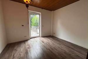 Modernisierte Rheinhaus mit Garten in Dortmund Brackel  – Echtermannsweg 20, 44319 Wickede, Dortmund – Vorschaubild 6