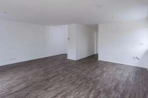 Harmonische 2-Zimmer-Wohnung mit 1 Schlafzimmer, Stellplatz und Wärmepumpe in Köln-Brühler Straße – Brühler Straße 299, 50968 Raderthal, Köln – Vorschaubild 2