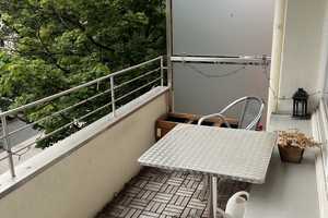 Helle 3-Zimmer-Wohnung mit Balkon ab Oktober bezugsfrei – Kaffeetwete 4, 38100 Braunschweig – Vorschaubild 1