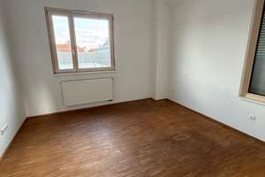Helle 3-Zimmer Wohnung mit Balkon in Karlsruhe-Hagsfeld -  Wohnberechtigungsschein erforderlich! – Ruschgraben 12, 76139 Hagsfeld, Karlsruhe – Vorschaubild 4
