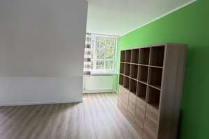 ruhige Dachgeschoss Wohnung (Maisonette) – Cecilienstr. 10, 12247 Lankwitz, Berlin – Vorschaubild 3