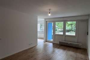 ***GEMÜTLICHE 2 ZIMMER WOHNUNG MIT BALKON***